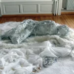 Kunststoffplastik von Svenja Ritter in weiß