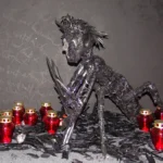 schwarzes Kunststoffobjekt